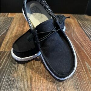 Never worn* Black Hey Dude Loafer